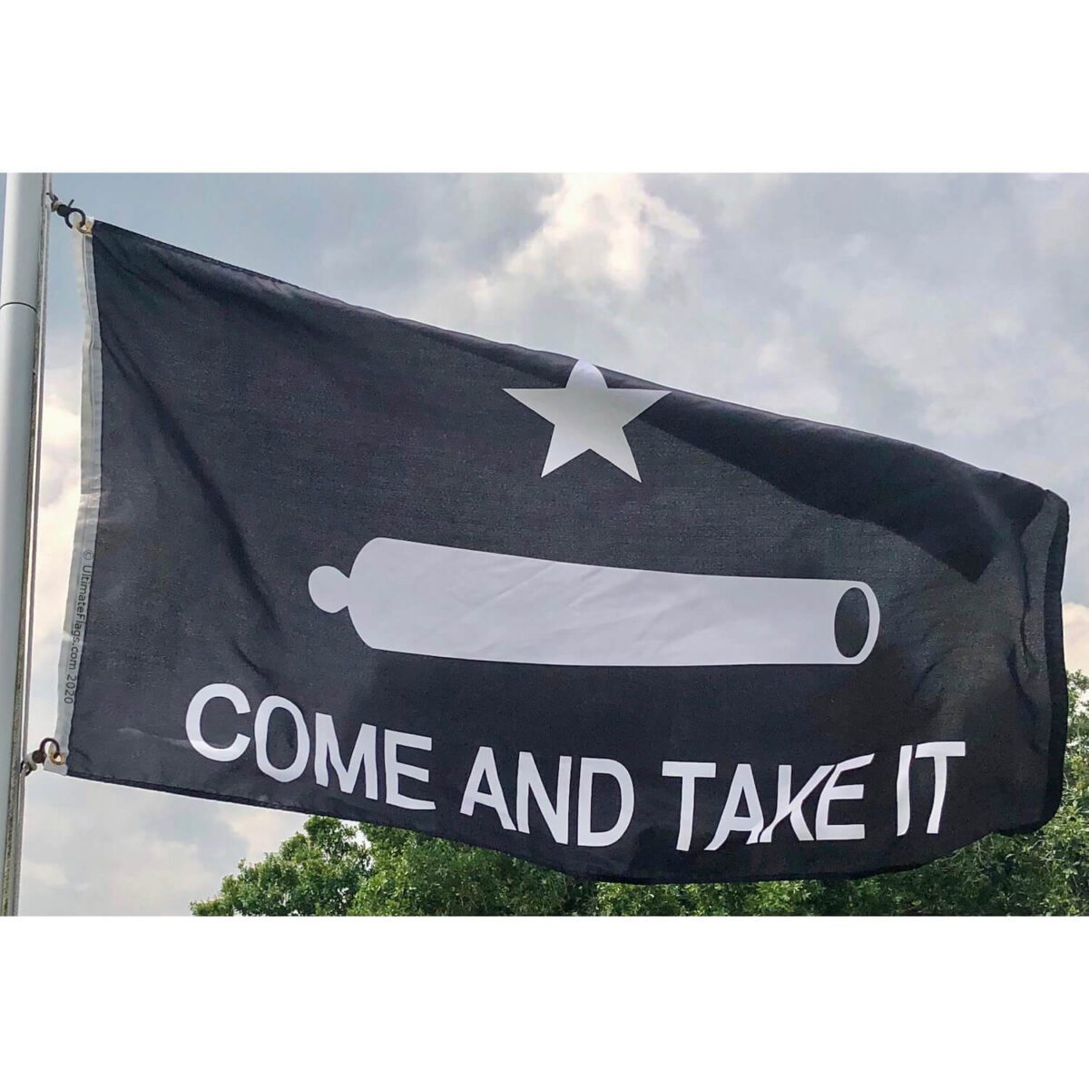 Black flag featuring the phrase "Come and Take It" with a cannon graphic, representing Texas pride and independence. This affordable flag is perfect for home decor or outdoor display. Buy online at UltimateFlags.com for the best options.
